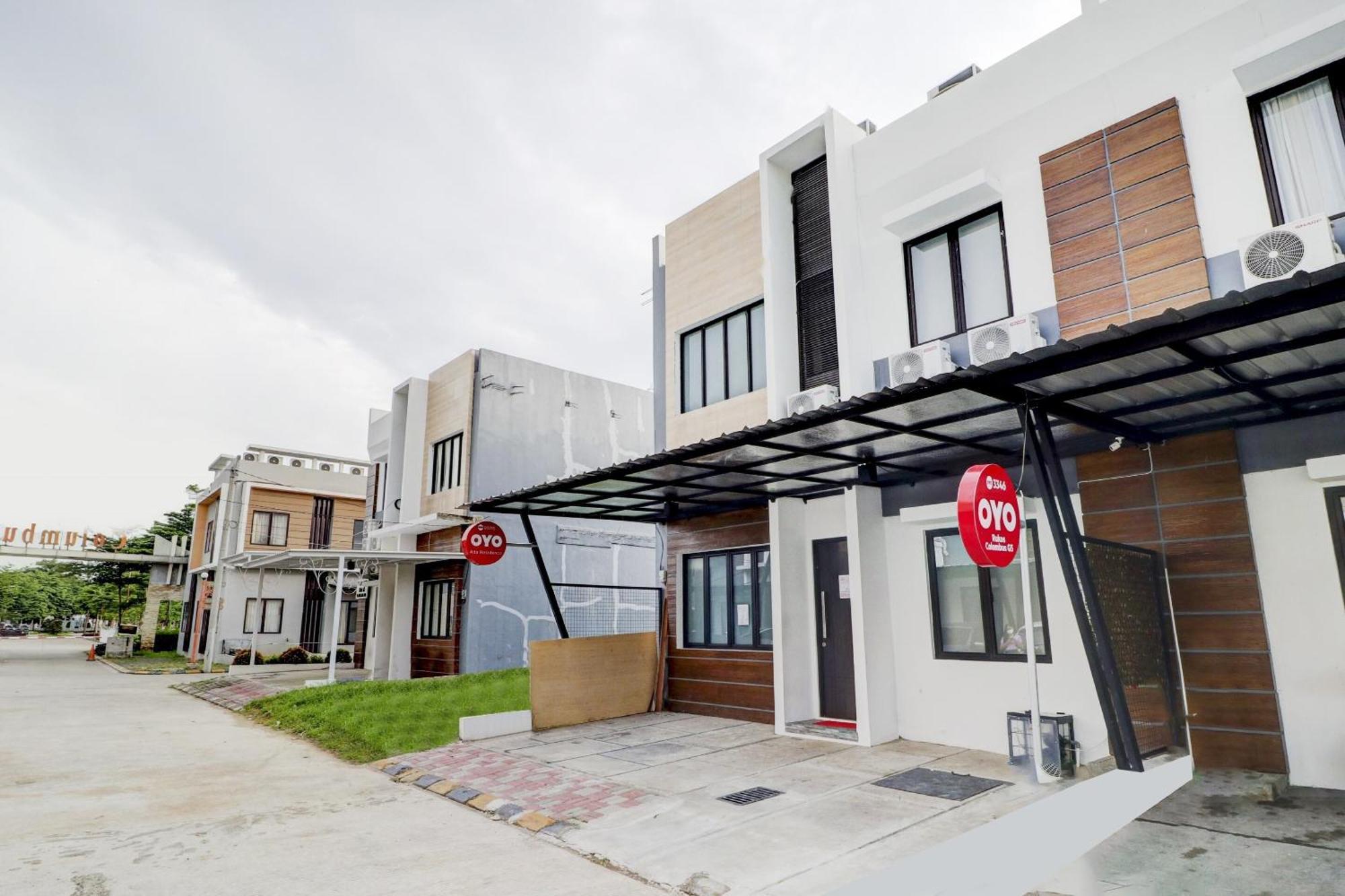 Telukjambe Oyo 90215 Ada Residence מראה חיצוני תמונה