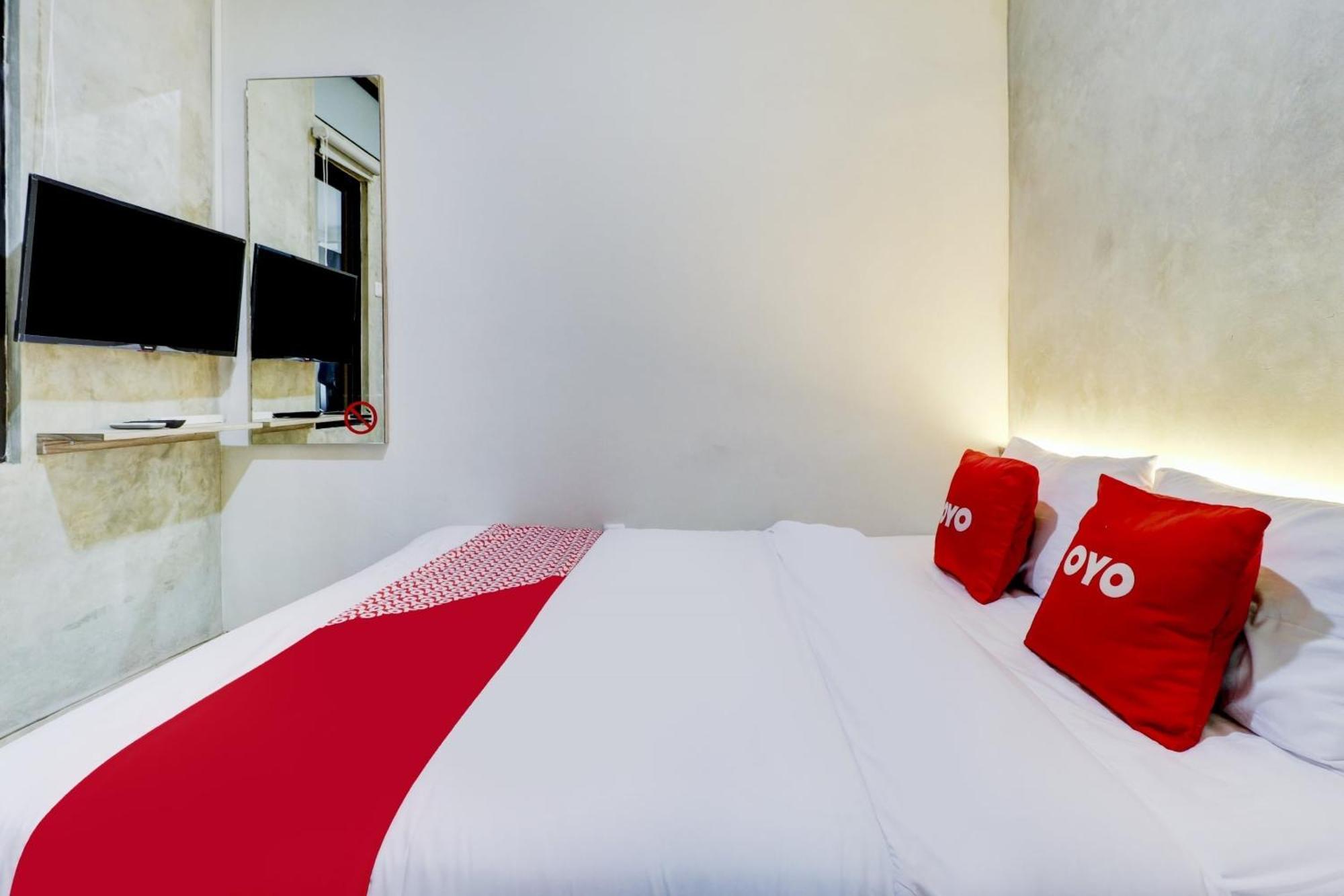 Telukjambe Oyo 90215 Ada Residence מראה חיצוני תמונה